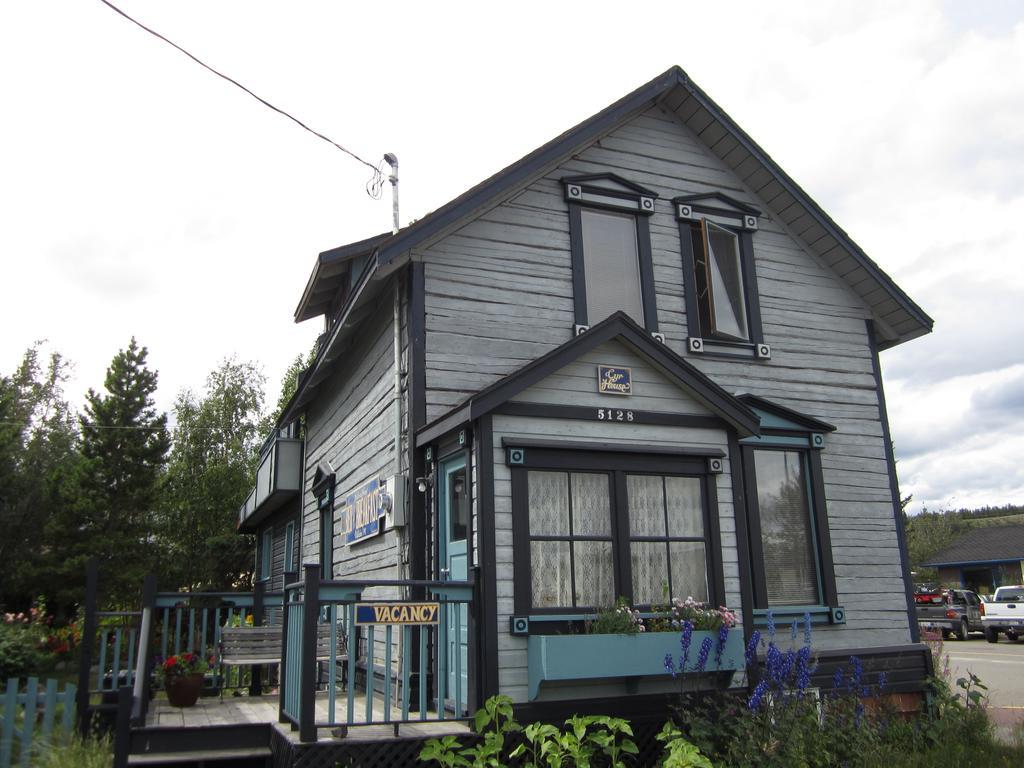 Historical Guest House Whitehorse Zewnętrze zdjęcie